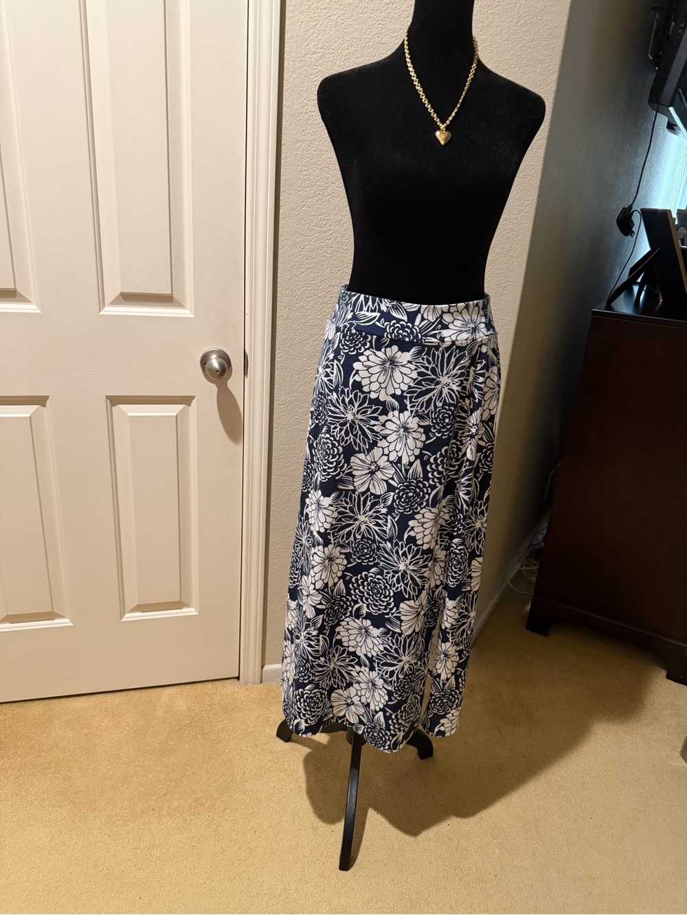 Talbots Navy and White Floral Maxi Skirt